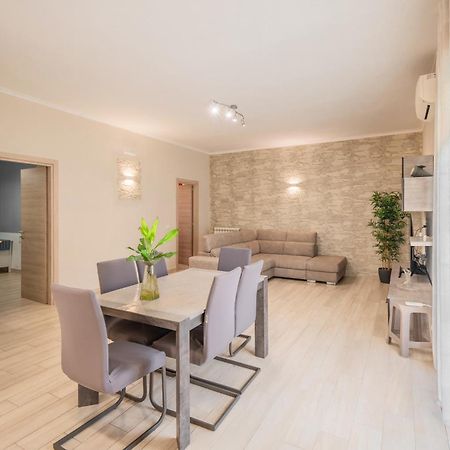 Color House Ξενοδοχείο Νάπολη Εξωτερικό φωτογραφία